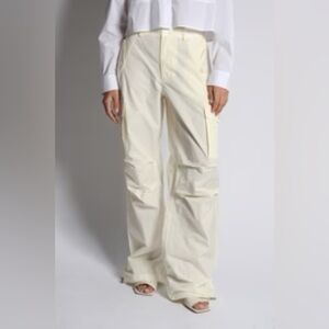 NWT Oval Square Work Pants in Gardenia size XL